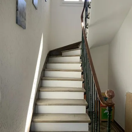 Hébergement de vacances Maison Avec Piscine Privée à Saint-laurent-la-vernède 131 M²